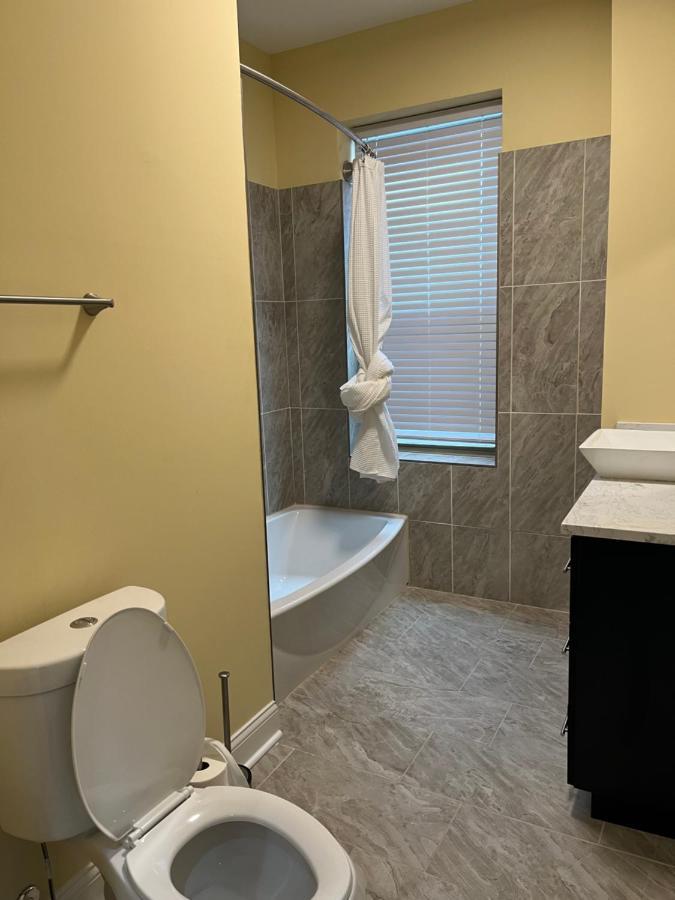 Neutral Spiraled Vibes Apartment Chicago Ngoại thất bức ảnh